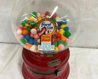 CLOSE UP VIEW FORD GUMBALL MACHINE
