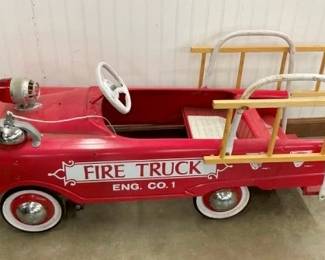 ENGINE PEDAL CAR W/ LADDERS