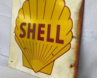 CLOSE UP VIEW SHELL SIGN