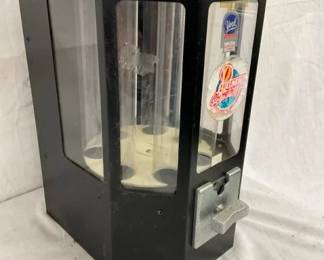 CLOSE UP VIEW MINT MACHINE