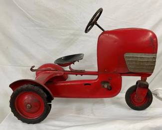 EARLY BMC PEDAL TRACTOR