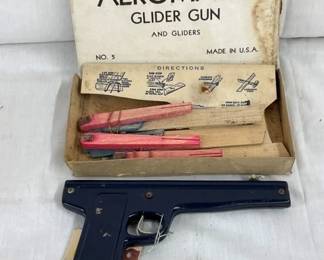 NOS AEROMATIC GLIDER GUN