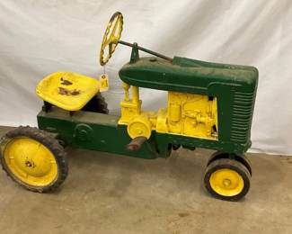 EARLY PEDAL TRACTOR W/ OPEN GRILL
