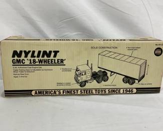 BACK VIEW NYLINT GOODWRENCH TRUCK