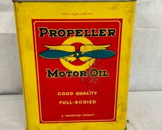 2G. PROPELLER MOTOR OIL CAN