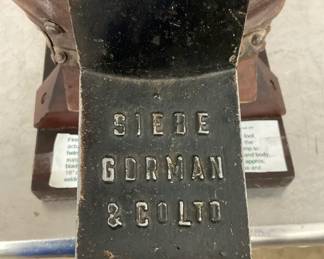 ANTIQUE SMOKE HELMET AIR PUMP