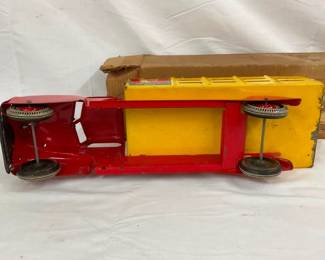 BOTTOM VIEW MARX COCA TRUCK