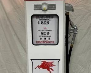MOBILGAS CONTEMPORARY GAS PUMP