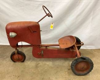 OTHERSIDE PEDAL TRACTOR