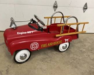 OTHERSIDE VIEW W/LADDERS