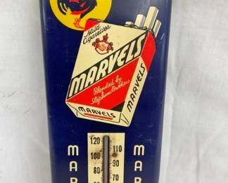 CLOSE UP TOP W/ROOSTER