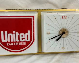 UNITED DAIRIES LIGHTED CLOCK