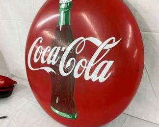 RIGHTSIDE 24IN. PORC. COKE BUTTON