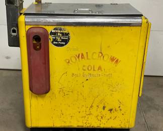 EMB. ROYAL CROWN DRINK BOX