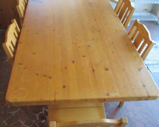 knotty pine table