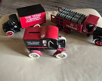 Texaco replica metal banks