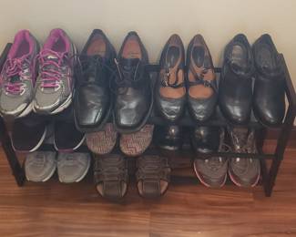 Shoes, mostly women's