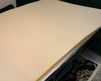 foam topper comes with it