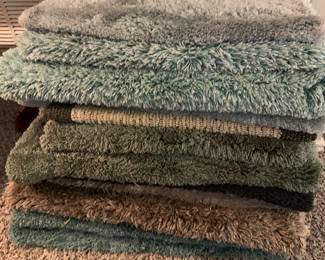 area rugs, small, assorted