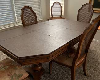 Hibriten formal dining table, ONE OWNER, 2 leaves, and table pads. Like NEW