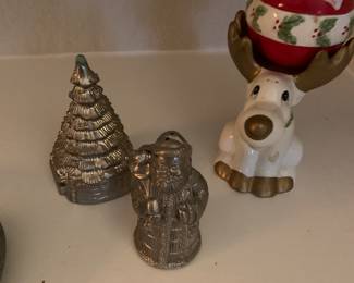 christmas salt and peppers