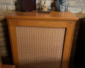 Vintage Wood Speaker