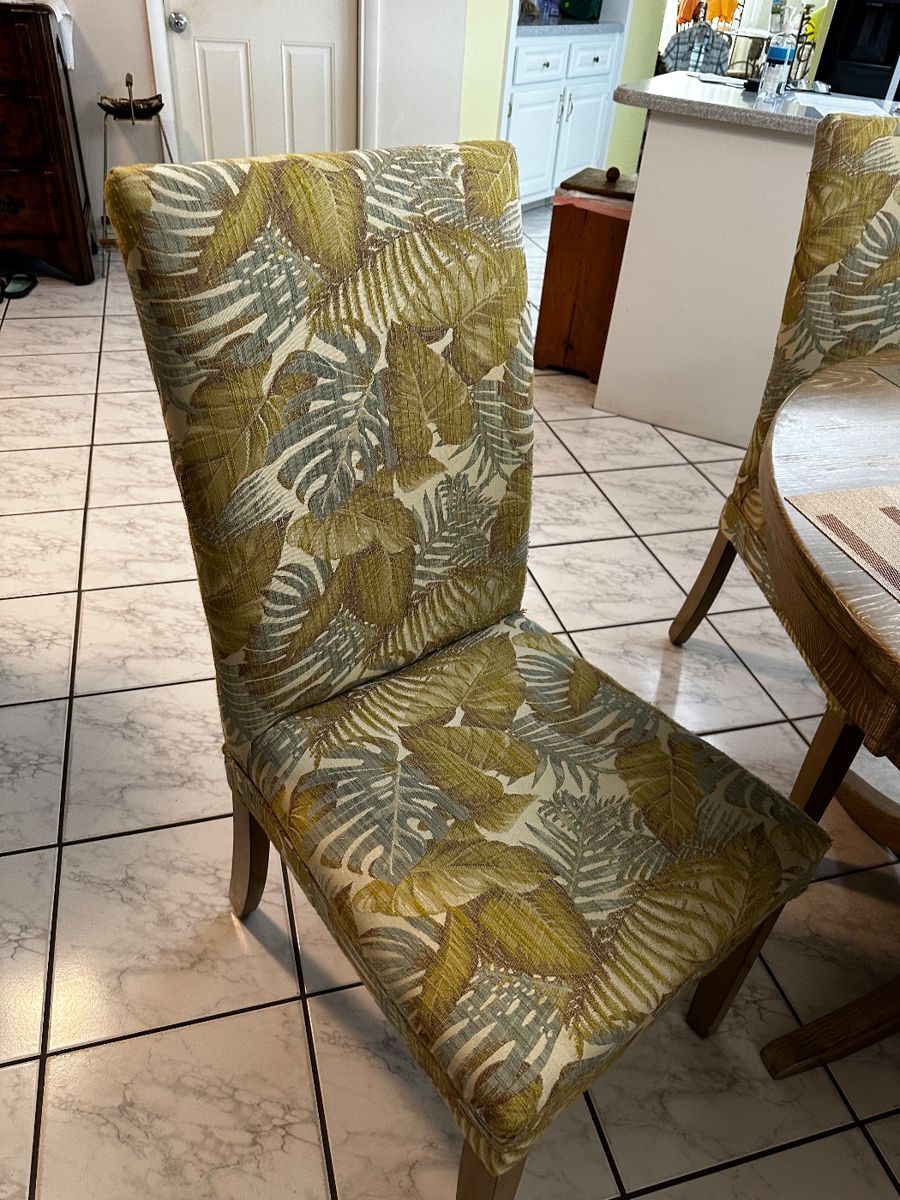 Cape Coral, Home hosted by House Of Consignment starts on 12/15/2023