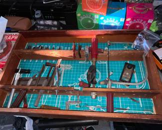 Sweet vintage mini tool display kit