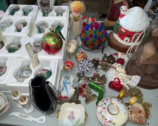Christmas.  More Christmas to come. Vintage porcelain