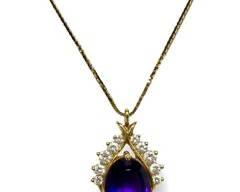 Beautiful 14k Yellow Gold Vibrant Amethyst & Bright White Diamond Accents Necklace.
