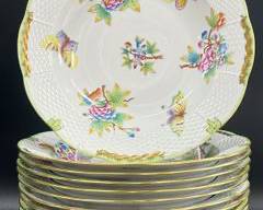 Fine HEREND Hungary Porcelain Hand Painted Queen Victorian Set Of Twelve Soup Bowls
