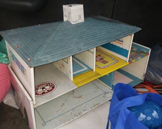 Old metal dollhouse