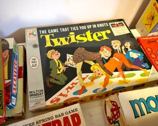 Vintage Board Games & Puzzles