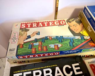 Vintage Board Games & Puzzles
