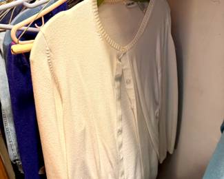 Clothing near Massachusetts 