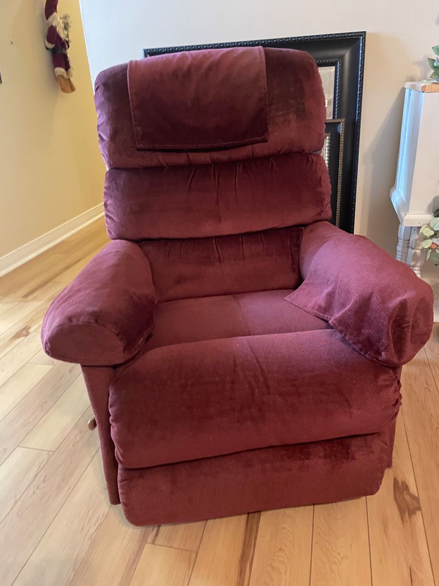 House Has Sold in Satsuma, AL starts on 12/1/2023