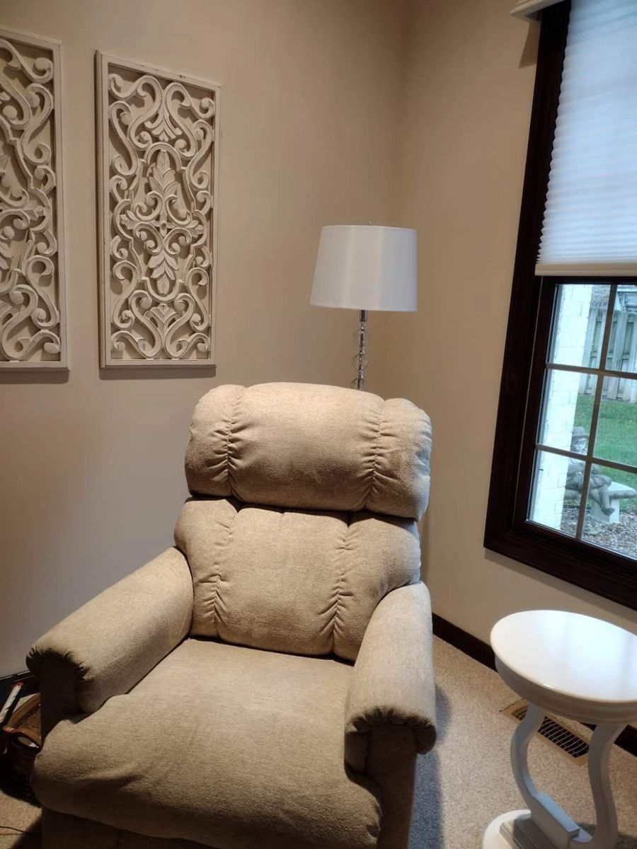 FUNKY Estate SaleMarlborough Manor starts on 11/30/2023