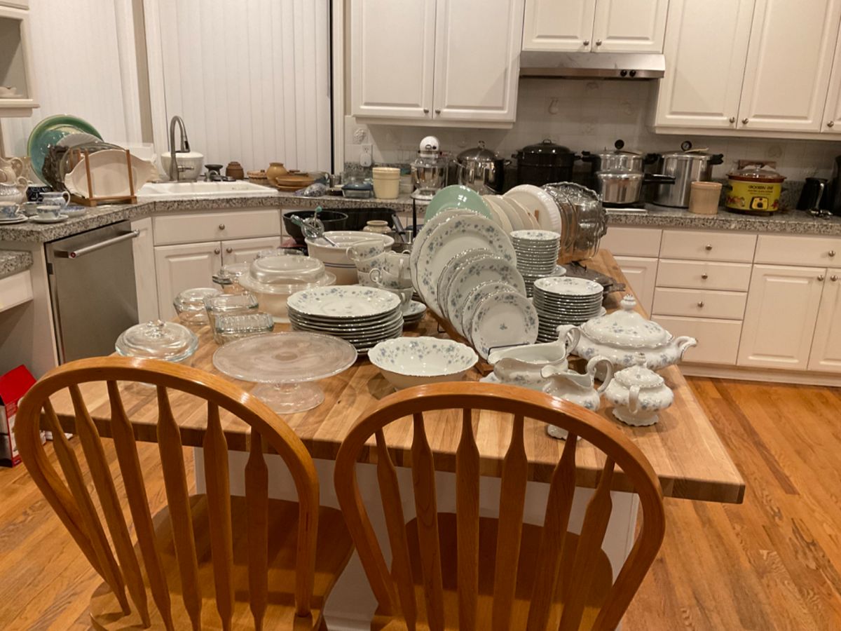 BETHANY ESTATE SALE in Portland, OR starts on 12/2/2023