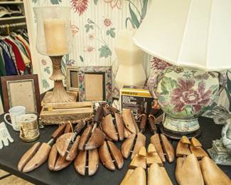 Men's Wooden Shoe Stretchers