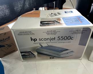 HP scan 5500c flatbead scanner - New in Box