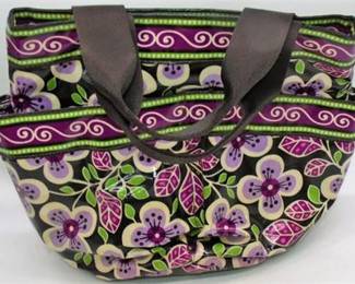 Lot 042   1 Bid(s)
Vera Bradley Bag