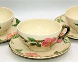 Lot 089   2 Bid(s)
Cup & Saucer Franciscan Desert Rose