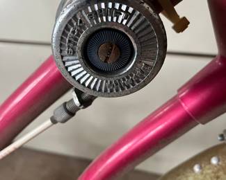 Close of Cyxlone banana seat bike 