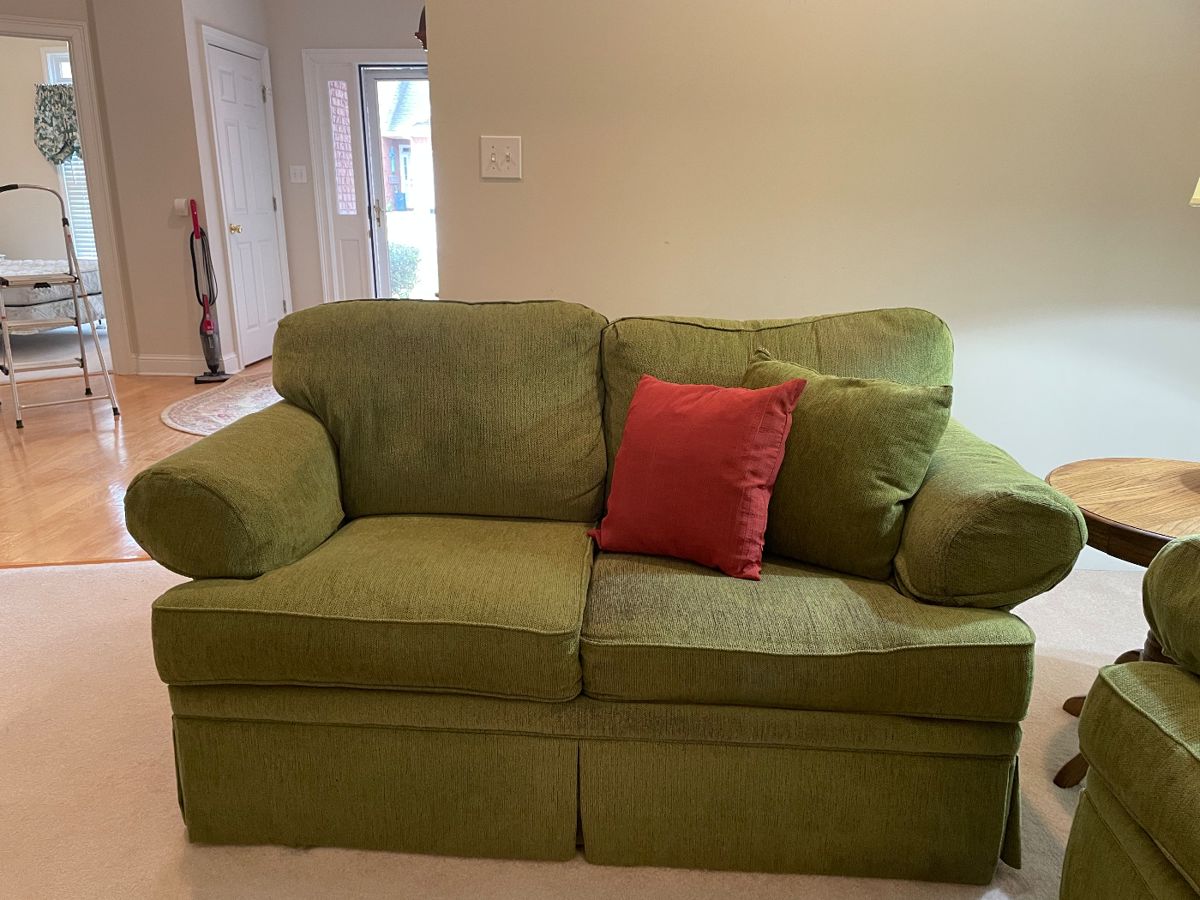 Awesome Family Estate Sale Snellville, GA starts on 12/1/2023