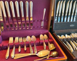 1847 Rogers Bros silver-plated serving set
William Rogers set
1847 Rogers Bros Flair (IS) silverware set