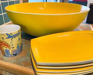 Vintage serving bows, plates, trays