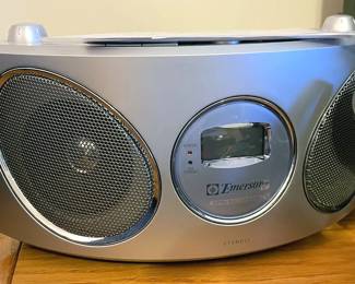 Emerson CD stereo