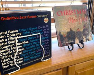 Jazz CDs, Vinyl, VHS
Vintage and new sheet music