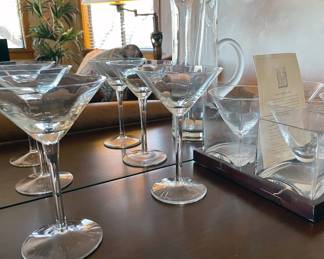 Designer and vintage barware including a Cubist Martini set