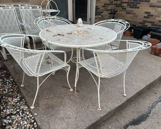 Cool wrought iron patio table